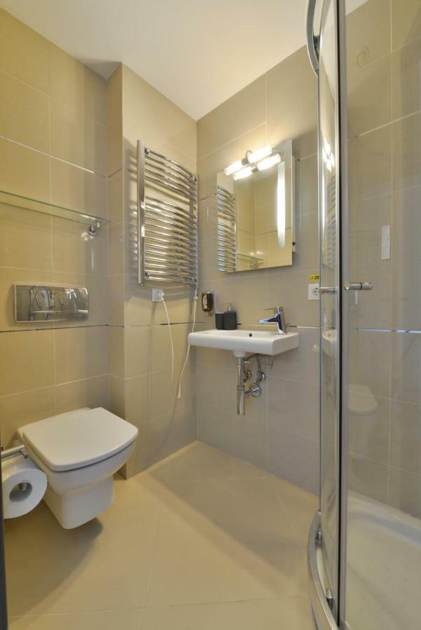 פויאנה ברשוב Luxury Mountain Apartment מראה חיצוני תמונה